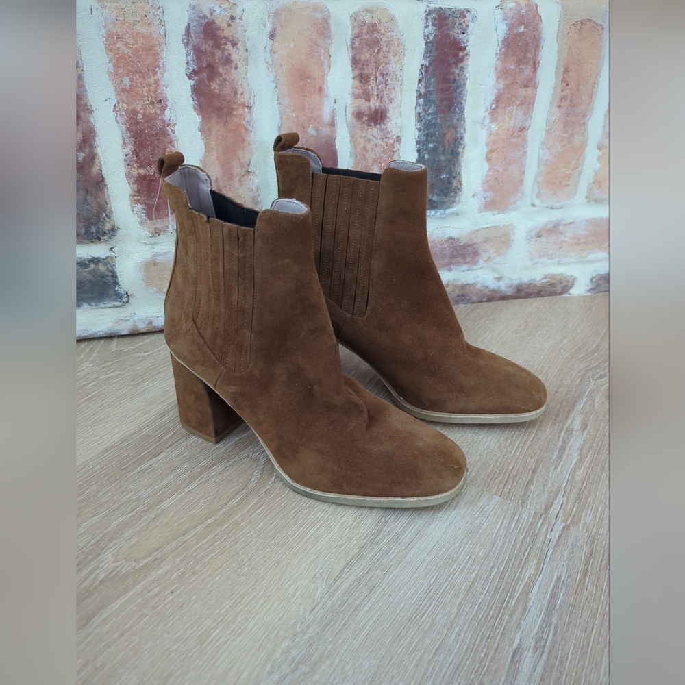 La Petite Maison Brown Suede Elastic Ankle Booties Size8 38.5 $195